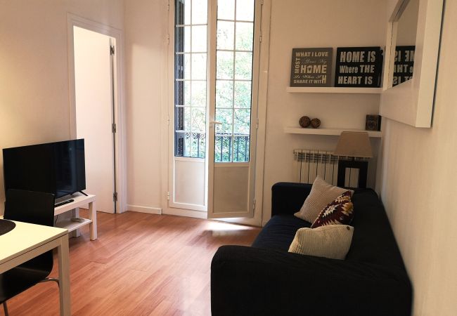 Ferienwohnung in Barcelona - Lovely 2 bedrooms flat close to Sagrada Familia Ferienwohnung in Barcelona - Lovely 2 bedrooms flat close to Sagrada Familia