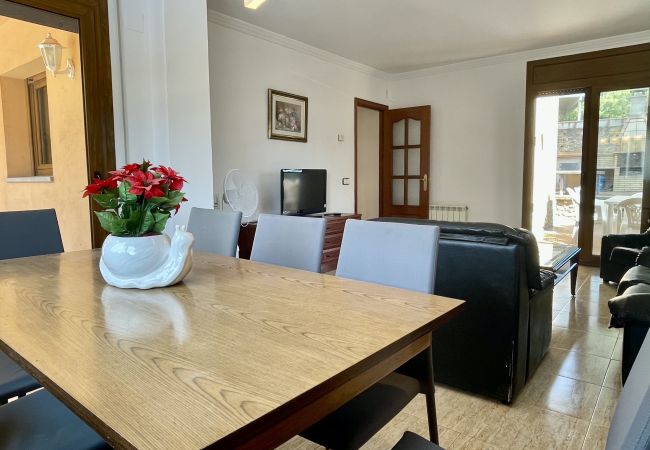 Ferienwohnung in L'Escala - MUSEU BAIXOS 4D Ferienwohnung in L'Escala - MUSEU BAIXOS 4D