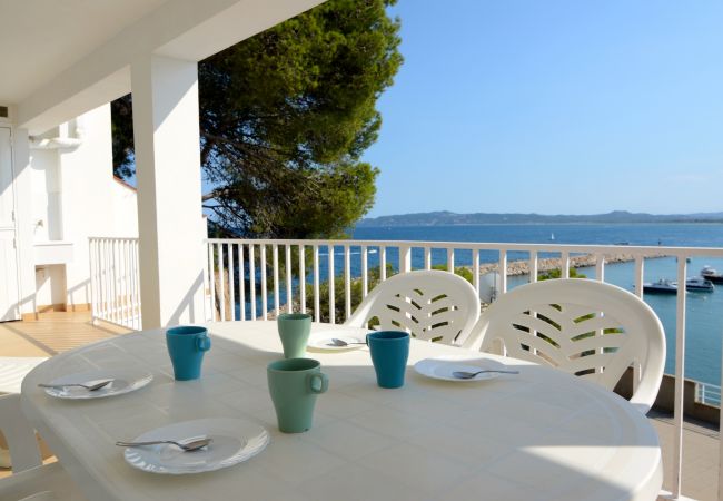 Ferienwohnung in Estartit - TREPUTXELL 2D (4/6)- 6 Ferienwohnung in Estartit - TREPUTXELL 2D (4/6)- 6