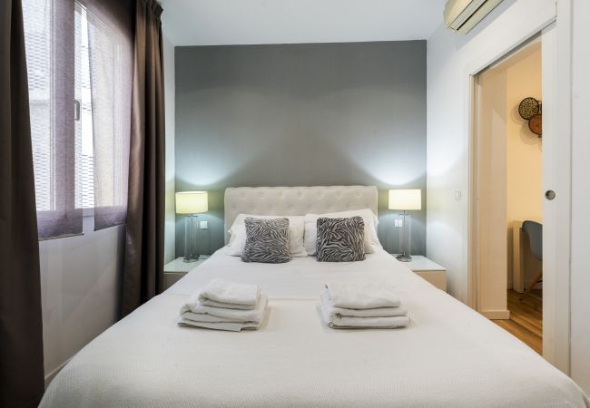 Ferienwohnung in Madrid - Modern Madrid Downtown Puerta Del Sol M (PRE4B) Ferienwohnung in Madrid - Modern Madrid Downtown Puerta Del Sol M (PRE4B)