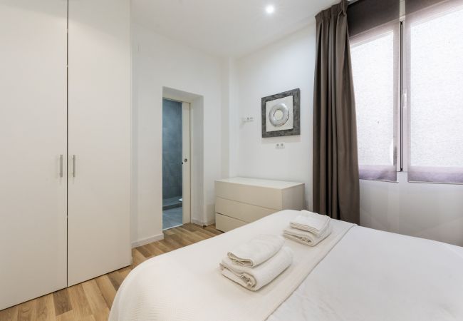 Ferienwohnung in Madrid - Modern Madrid Downtown Puerta Del Sol M (PRE4B) Ferienwohnung in Madrid - Modern Madrid Downtown Puerta Del Sol M (PRE4B)