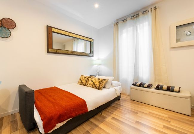 Ferienwohnung in Madrid - Modern Madrid Downtown Puerta Del Sol M (PRE4B) Ferienwohnung in Madrid - Modern Madrid Downtown Puerta Del Sol M (PRE4B)