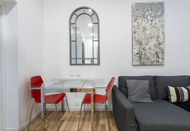 Ferienwohnung in Madrid - Modern Madrid Downtown Puerta Del Sol M (PRE2B) Ferienwohnung in Madrid - Modern Madrid Downtown Puerta Del Sol M (PRE2B)