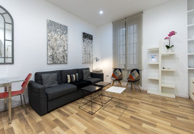 Ferienwohnung in Madrid - Modern Madrid Downtown Puerta Del Sol M (PRE2B) Ferienwohnung in Madrid - Modern Madrid Downtown Puerta Del Sol M (PRE2B)
