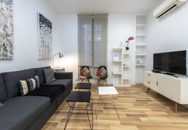 Ferienwohnung in Madrid - Modern Madrid Downtown Puerta Del Sol M (PRE2B) Ferienwohnung in Madrid - Modern Madrid Downtown Puerta Del Sol M (PRE2B)