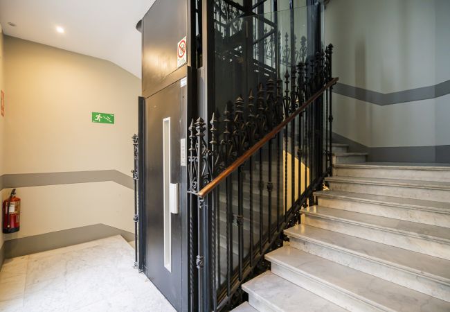 Ferienwohnung in Madrid - Apartment Madrid Downtown Puerta del Sol M (PRE4C) Ferienwohnung in Madrid - Apartment Madrid Downtown Puerta del Sol M (PRE4C)