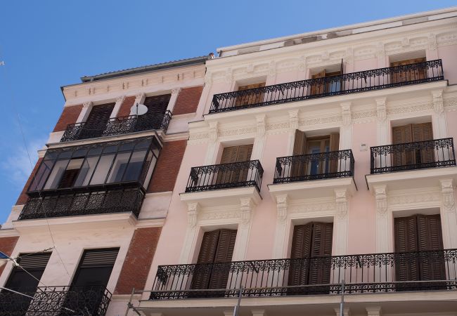 Ferienwohnung in Madrid - Apartment Madrid Downtown Puerta del Sol M (PRE2A) Ferienwohnung in Madrid - Apartment Madrid Downtown Puerta del Sol M (PRE2A)