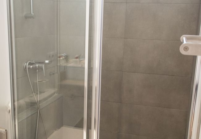 Ferienwohnung in Madrid - Apartment Madrid Downtown Puerta del Sol M (PRE2C) Ferienwohnung in Madrid - Apartment Madrid Downtown Puerta del Sol M (PRE2C)