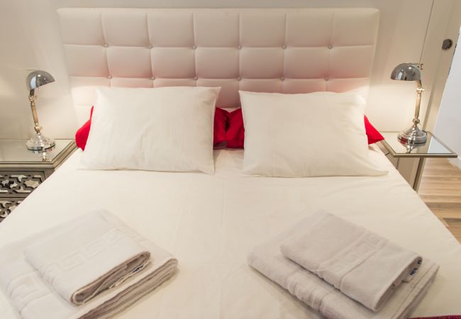Ferienwohnung in Madrid - Apartment Madrid Downtown Puerta del Sol M (PRE2C) Ferienwohnung in Madrid - Apartment Madrid Downtown Puerta del Sol M (PRE2C)