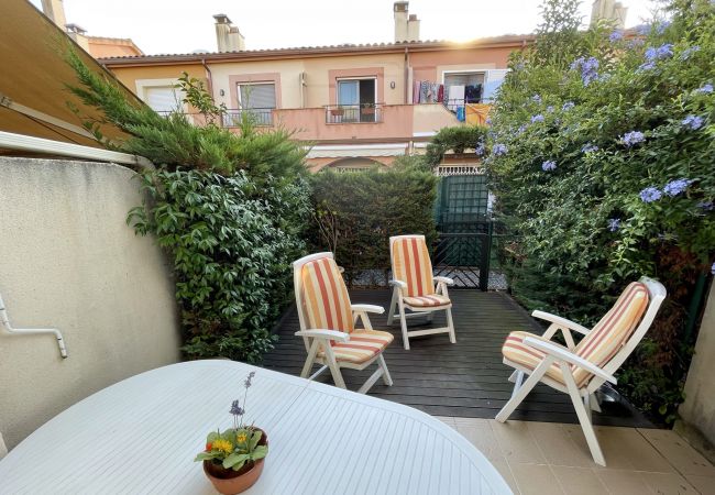 Ferienhaus in Estartit - TARRACO 20 (MARCEL.LI AUDIVERT) Ferienhaus in Estartit - TARRACO 20 (MARCEL.LI AUDIVERT)