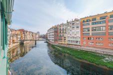 Ferienwohnung in Girona - Ballesteries balcó 32