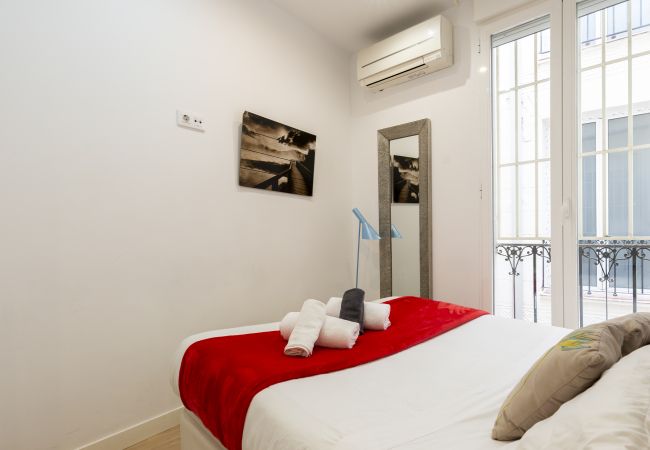 Ferienwohnung in Madrid - Apartment Madrid Downtown Puerta del Sol M (PRE3C) Ferienwohnung in Madrid - Apartment Madrid Downtown Puerta del Sol M (PRE3C)