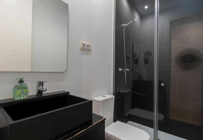Ferienwohnung in Madrid - Apartment Madrid Downtown Puerta del Sol M (PRE3C) Ferienwohnung in Madrid - Apartment Madrid Downtown Puerta del Sol M (PRE3C)