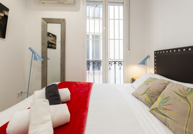 Ferienwohnung in Madrid - Apartment Madrid Downtown Puerta del Sol M (PRE3C) Ferienwohnung in Madrid - Apartment Madrid Downtown Puerta del Sol M (PRE3C)