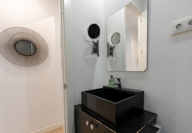 Ferienwohnung in Madrid - Apartment Madrid Downtown Puerta del Sol M (PRE3C) Ferienwohnung in Madrid - Apartment Madrid Downtown Puerta del Sol M (PRE3C)