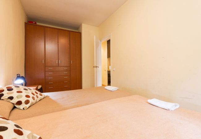 Ferienwohnung in Barcelona - PARLAMENT, piso en alquiler reformado, moderno y muy bonito junto al mercado San Antonio en Barcelona centro Ferienwohnung in Barcelona - PARLAMENT, piso en alquiler reformado, moderno y muy bonito junto al mercado San Antonio en Barcelona centro