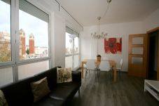 Ferienwohnung in Barcelona - PLAZA ESPAÑA DELUXE & FIRA, piso en alquiler por días muy bonito y luminoso, vistas a Plaza España, Barcelona.