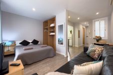 Ferienwohnung in Barcelona - Estudio en alquiler luminoso, tranquilo y muy bien situado en Gracia, Barcelona centro