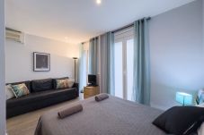 Ferienwohnung in Barcelona - Estudio en alquiler luminoso, tranquilo y muy bien situado en Gracia, Barcelona centro