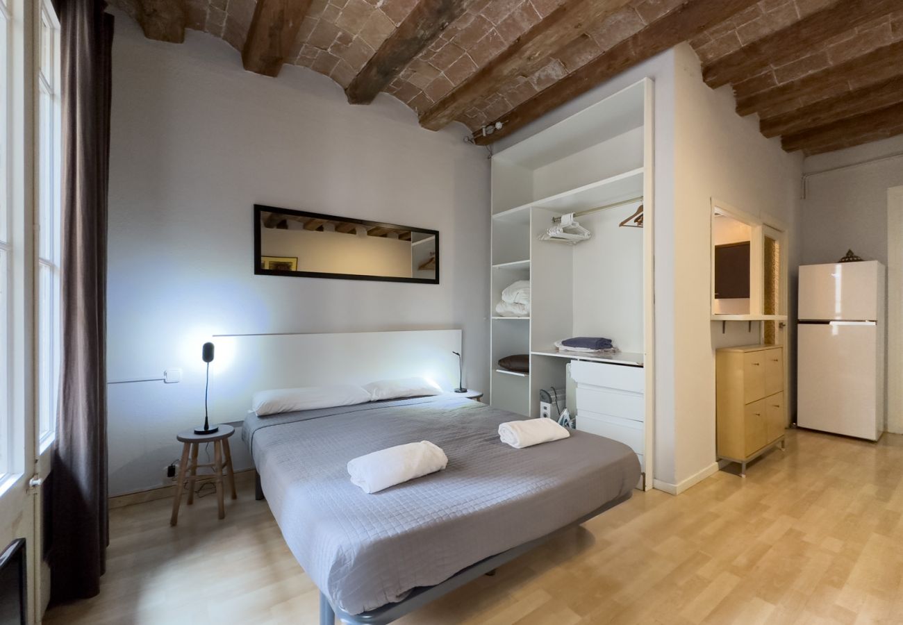 Ferienwohnung in Barcelona - Estudio bonito, confortable, tranquilo y luminoso en alquiler en Gracia, Barcelona centro Ferienwohnung in Barcelona - Estudio bonito, confortable, tranquilo y luminoso en alquiler en Gracia, Barcelona centro