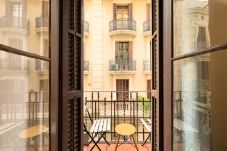 Ferienwohnung in Barcelona - Apartamento bonito con balcón en alquiler por días en Barcelona centro, Gracia