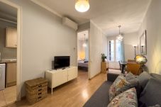 Ferienwohnung in Barcelona - Apartamento bonito con balcón en alquiler por días en Barcelona centro, Gracia