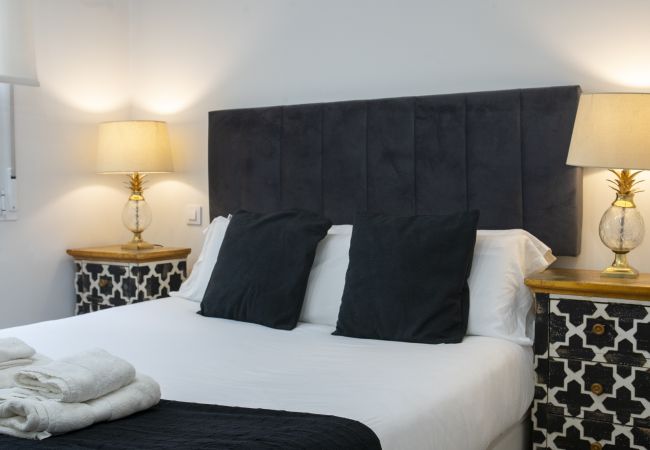 Ferienwohnung in Madrid - Modern Madrid Downtown Puerta Del Sol M (PRE3B) Ferienwohnung in Madrid - Modern Madrid Downtown Puerta Del Sol M (PRE3B)