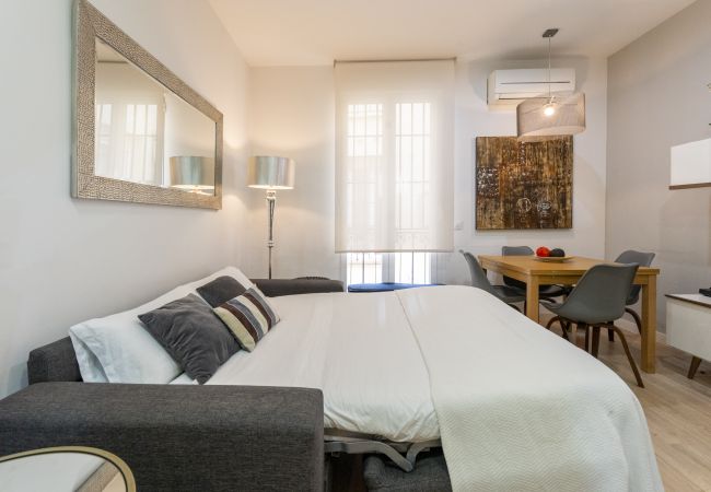Ferienwohnung in Madrid - Modern Madrid Downtown Puerta Del Sol M (PRE3B) Ferienwohnung in Madrid - Modern Madrid Downtown Puerta Del Sol M (PRE3B)