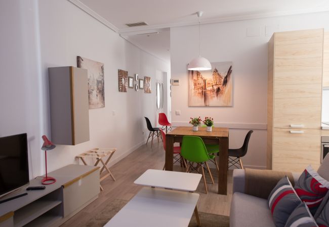 Ferienwohnung in Madrid - Apartment Madrid Downtown Puerta del Sol M (PRE4A) Ferienwohnung in Madrid - Apartment Madrid Downtown Puerta del Sol M (PRE4A)