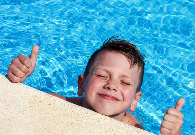 Finca in Alcúdia - Can Roig 113 fantastische Finca mit privatem Pool, Garten, Kinderbereich und Klimaanlage. Finca in Alcúdia - Can Roig 113 fantastische Finca mit privatem Pool, Garten, Kinderbereich und Klimaanlage.