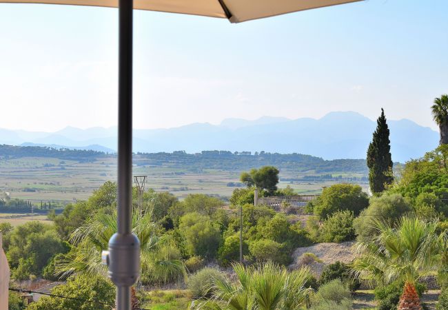 Ferienhaus in Santa Margalida - Can Cantino 213 fantastisches Dorfhaus mit privatem Pool, Klimaanlage, Terrasse, Grill und W-Lan Ferienhaus in Santa Margalida - Can Cantino 213 fantastisches Dorfhaus mit privatem Pool, Klimaanlage, Terrasse, Grill und W-Lan