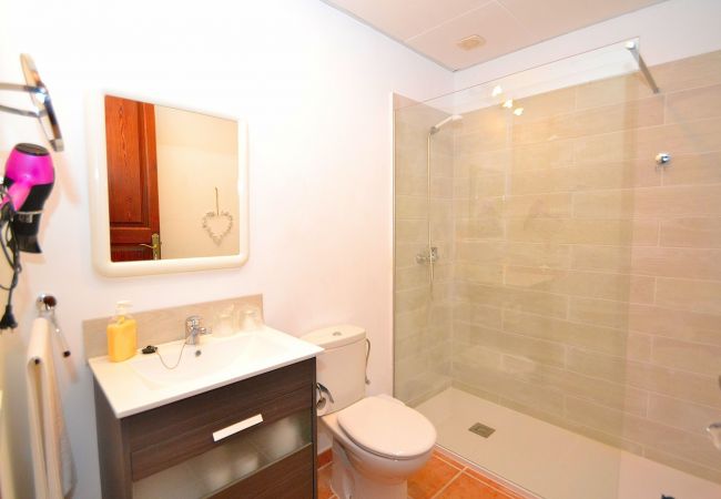 Ferienhaus in Petra - Es Forn 229 gemütliches Dorfhaus mit privatem Pool, Terrasse und W-Lan Ferienhaus in Petra - Es Forn 229 gemütliches Dorfhaus mit privatem Pool, Terrasse und W-Lan