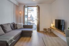 Ferienwohnung in Girona - Flateli Cort Reial 3