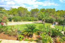 Finca in Cala Murada - Ca Na Florentina 189 fantastische Villa mit großem Garten, Terrasse, Grill und Klimaanlage