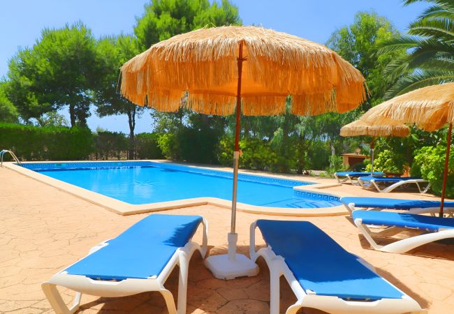 Finca in Campos - Can Crestall 414 rustikale Finca mit privatem Pool, Klimaanlage, Garten und Grill Finca in Campos - Can Crestall 414 rustikale Finca mit privatem Pool, Klimaanlage, Garten und Grill