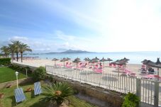 Ferienwohnung in Alcudia - Fantastische 174 herrliche Wohnung am Strand, mit Balkon, Klimaanlage und W-Lan