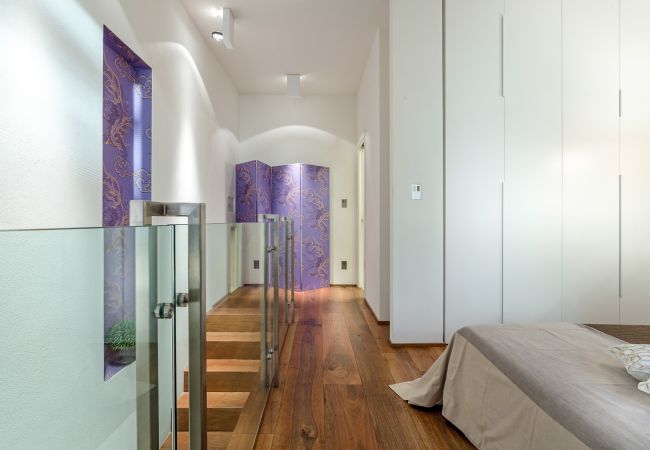 Ferienwohnung in Lucca - Contemporary Apartment with Garden and Parking Ferienwohnung in Lucca - Contemporary Apartment with Garden and Parking