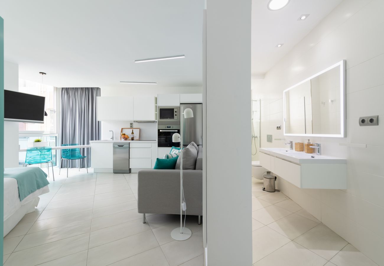 Studio in Las Palmas de Gran Canaria - Edison Building 403 By CanariasGetaway Studio in Las Palmas de Gran Canaria - Edison Building 403 By CanariasGetaway