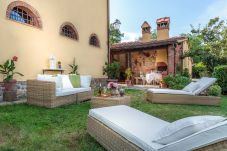Villa in Uzzano - Villa Rosyabate