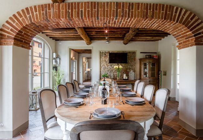 Villa in Monte San quirico - Villa Sul Fiume Villa in Monte San quirico - Villa Sul Fiume