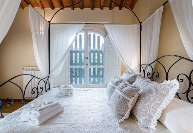 Villa in Monte San quirico - Villa Sul Fiume Villa in Monte San quirico - Villa Sul Fiume