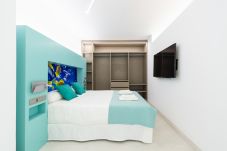 Studio in Las Palmas de Gran Canaria - Edison Building 301 By CanariasGetaway 