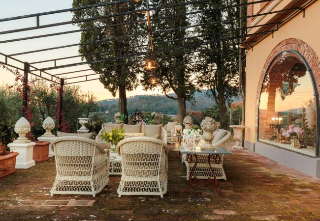 Villa in Maggiano - Villa Medea Villa in Maggiano - Villa Medea