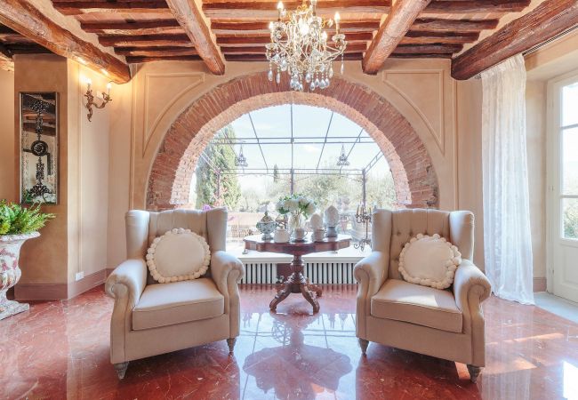 Villa in Maggiano - Villa Medea Villa in Maggiano - Villa Medea