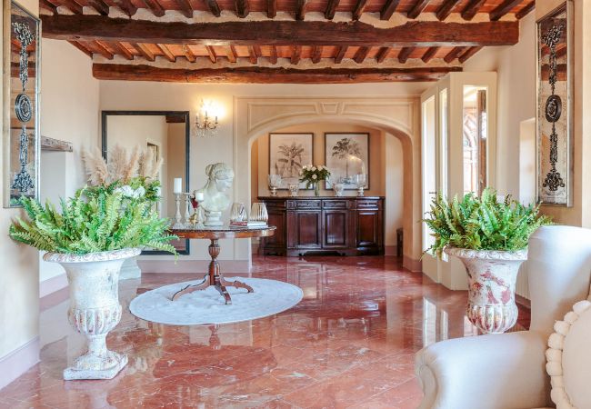Villa in Maggiano - Villa Medea Villa in Maggiano - Villa Medea