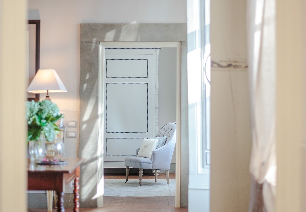 Villa in Lucca - RENAISSANCE WINERY VILLA AMONG THE VINEYARDS, 9 BEDROOMS, 7 BATHS, WIFI, AIR CON Villa in Lucca - RENAISSANCE WINERY VILLA AMONG THE VINEYARDS, 9 BEDROOMS, 7 BATHS, WIFI, AIR CON