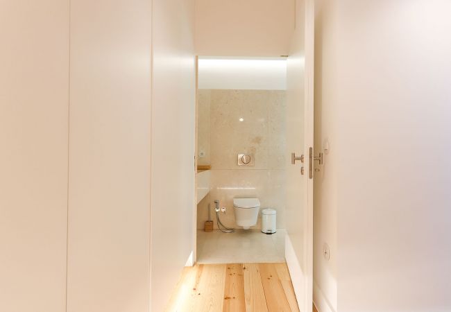 Ferienwohnung in Lissabon - MARQUES DE POMBAL DUPLEX W/ TERRACE Ferienwohnung in Lissabon - MARQUES DE POMBAL DUPLEX W/ TERRACE