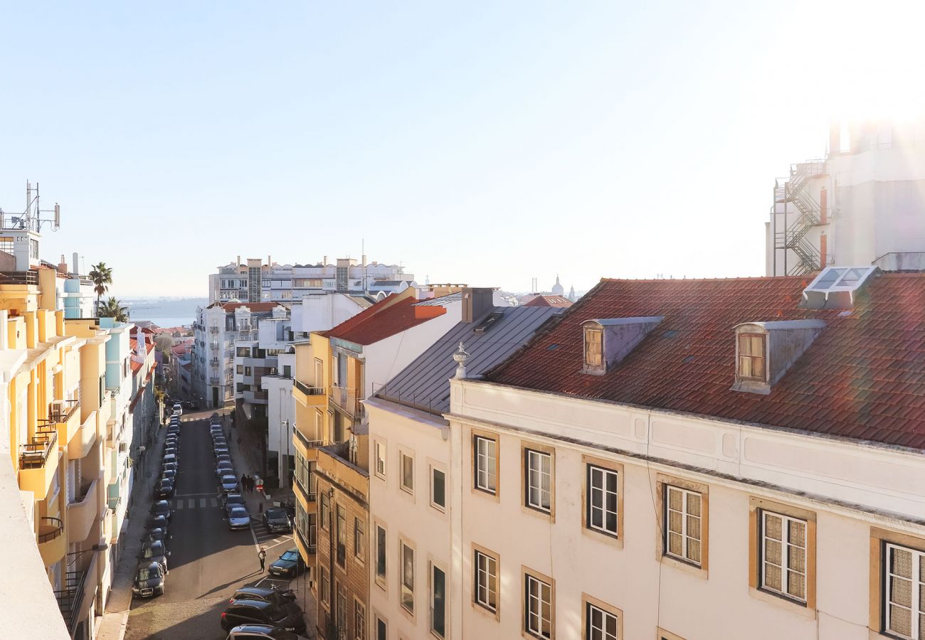 Ferienwohnung in Lissabon - MARQUES DE POMBAL DUPLEX W/ TERRACE Ferienwohnung in Lissabon - MARQUES DE POMBAL DUPLEX W/ TERRACE