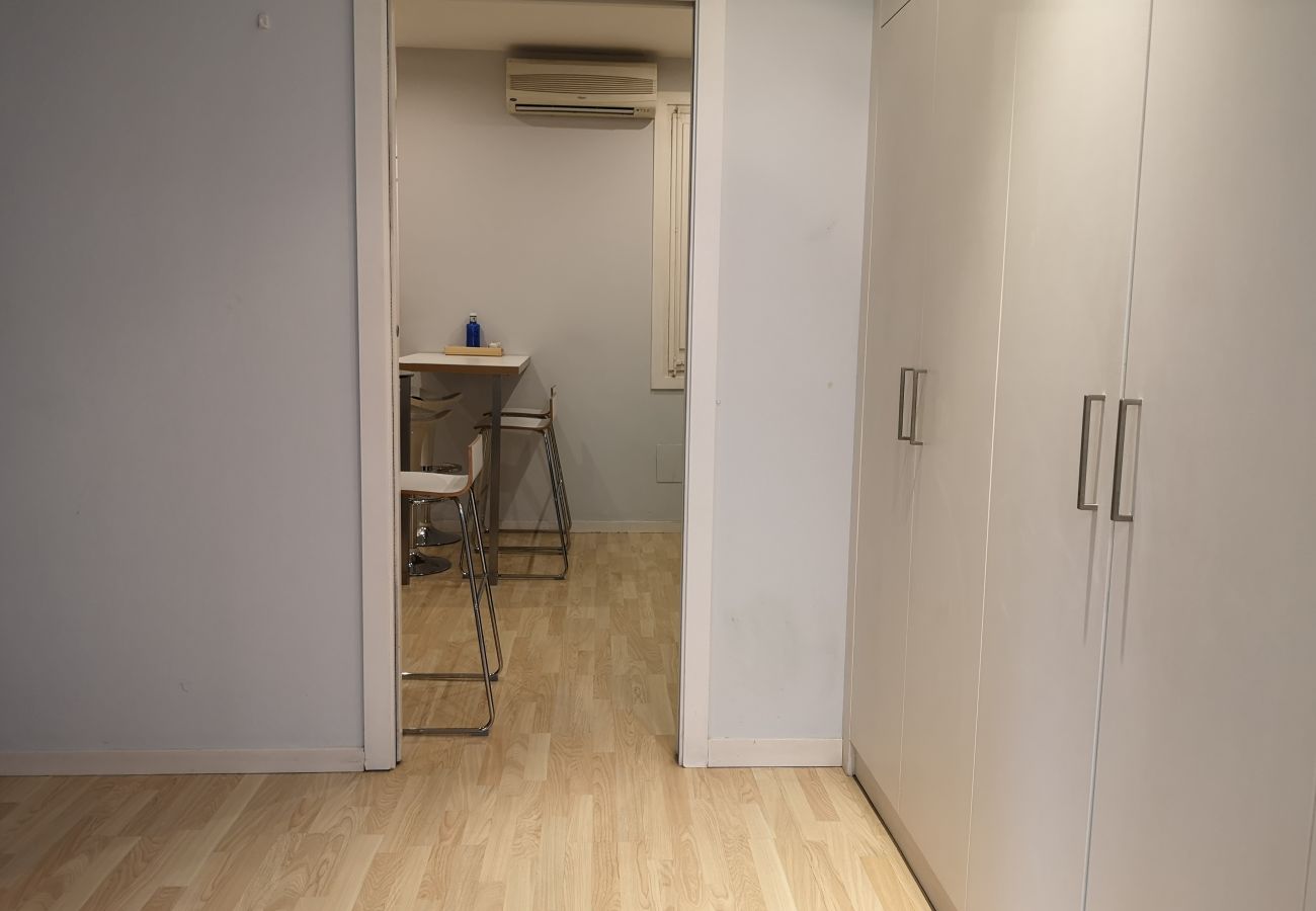 Ferienwohnung in Barcelona - Piso renovado con encanto en alquiler vacacional en Barcelona centro, Gracia Ferienwohnung in Barcelona - Piso renovado con encanto en alquiler vacacional en Barcelona centro, Gracia