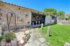 Ferienhaus in Sineu - Ca S'Escolà 175 traditionelles mallorquinisches Haus mit Garten, großem Grill und W-Lan